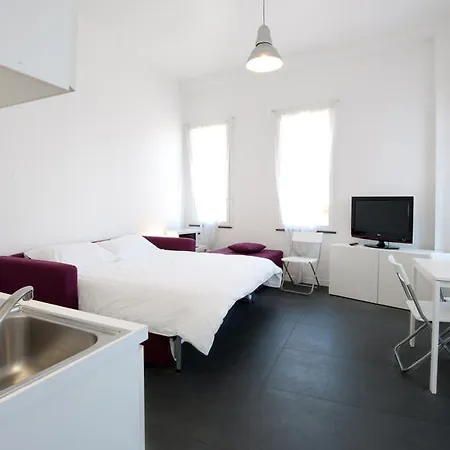 Nardones 48 Неаполь