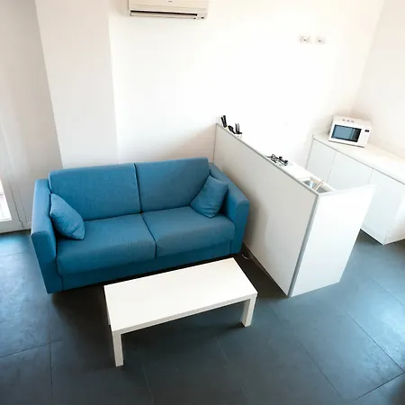 公寓 Nardones 48 *